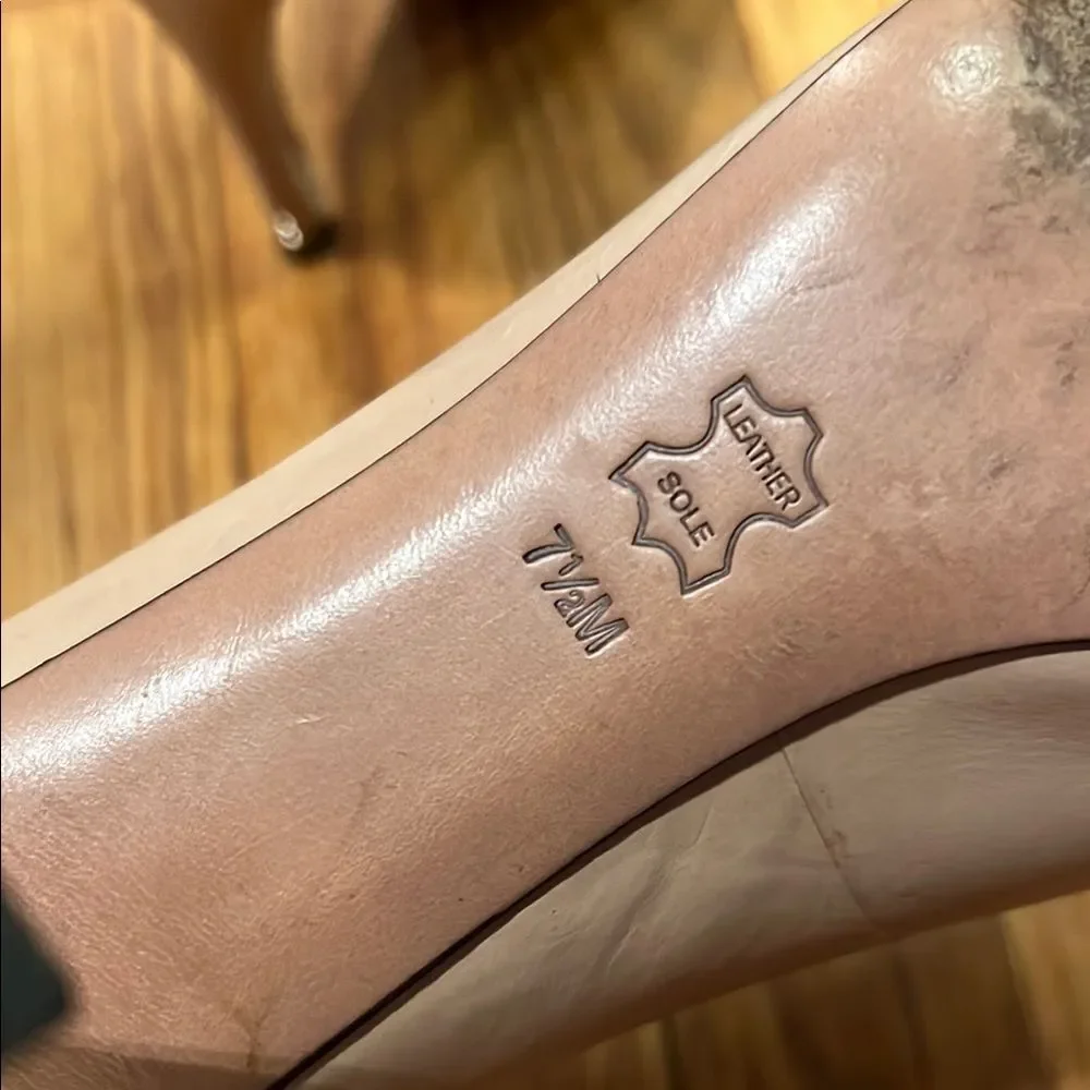 Tory Burch Astoria Pumps Size 7.5, Camellia Pink
